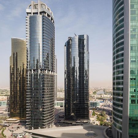 Higuests - Cozy Studio With Panoramic Views On The Lake Appartement Dubai Buitenkant foto